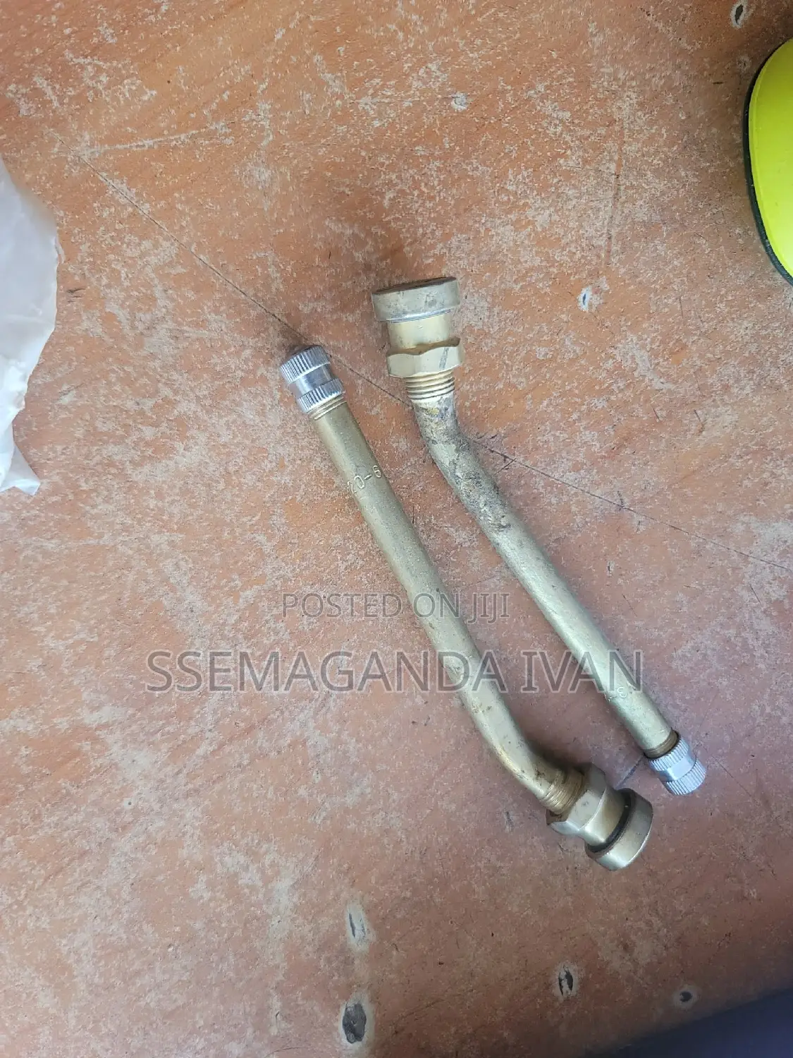 Metallic Truck Rim Valves