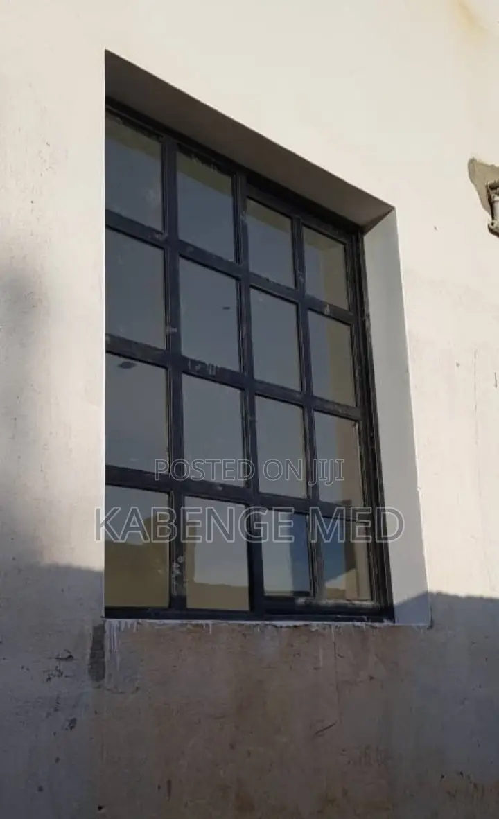 House Glass Fixing