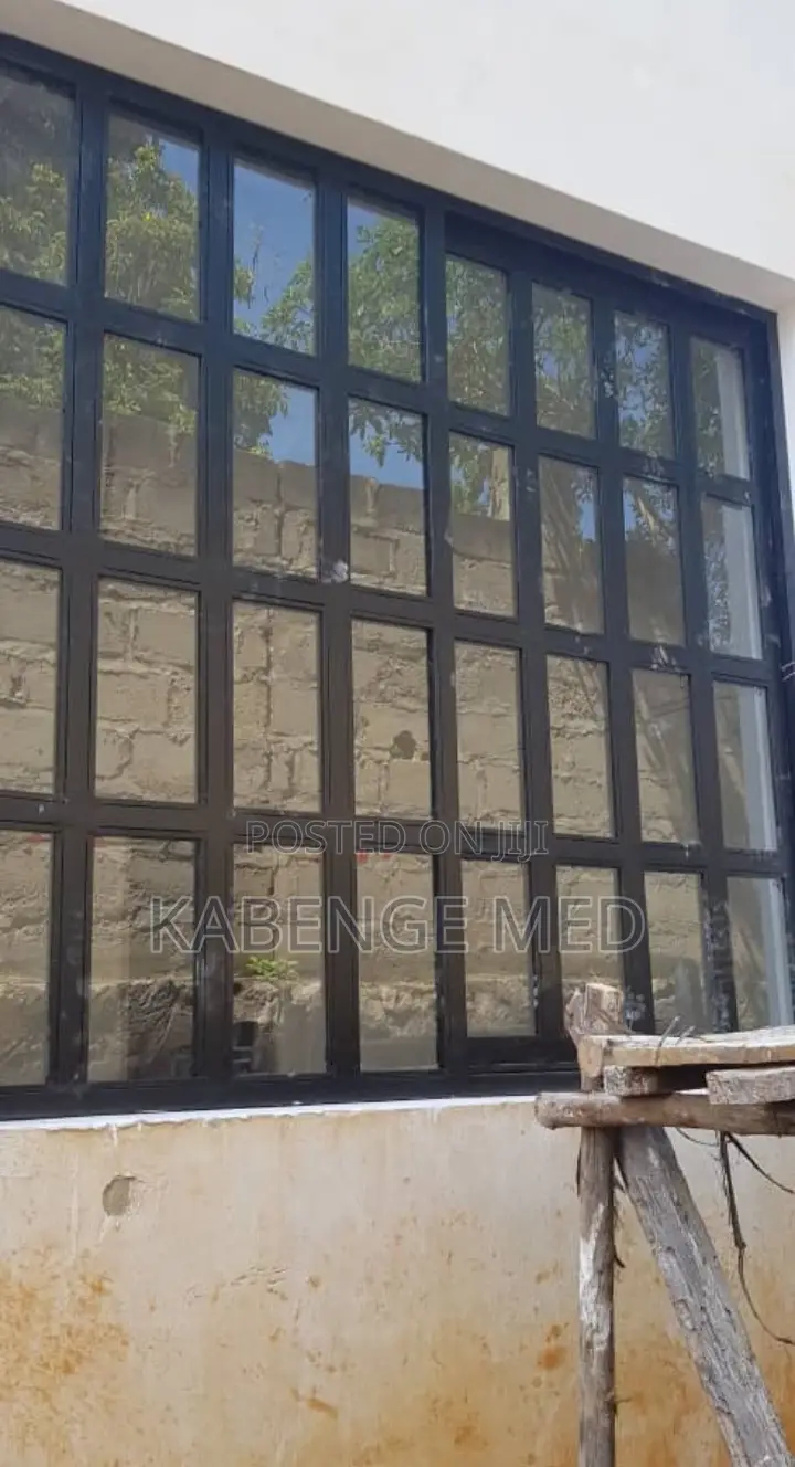 House Glass Fixing