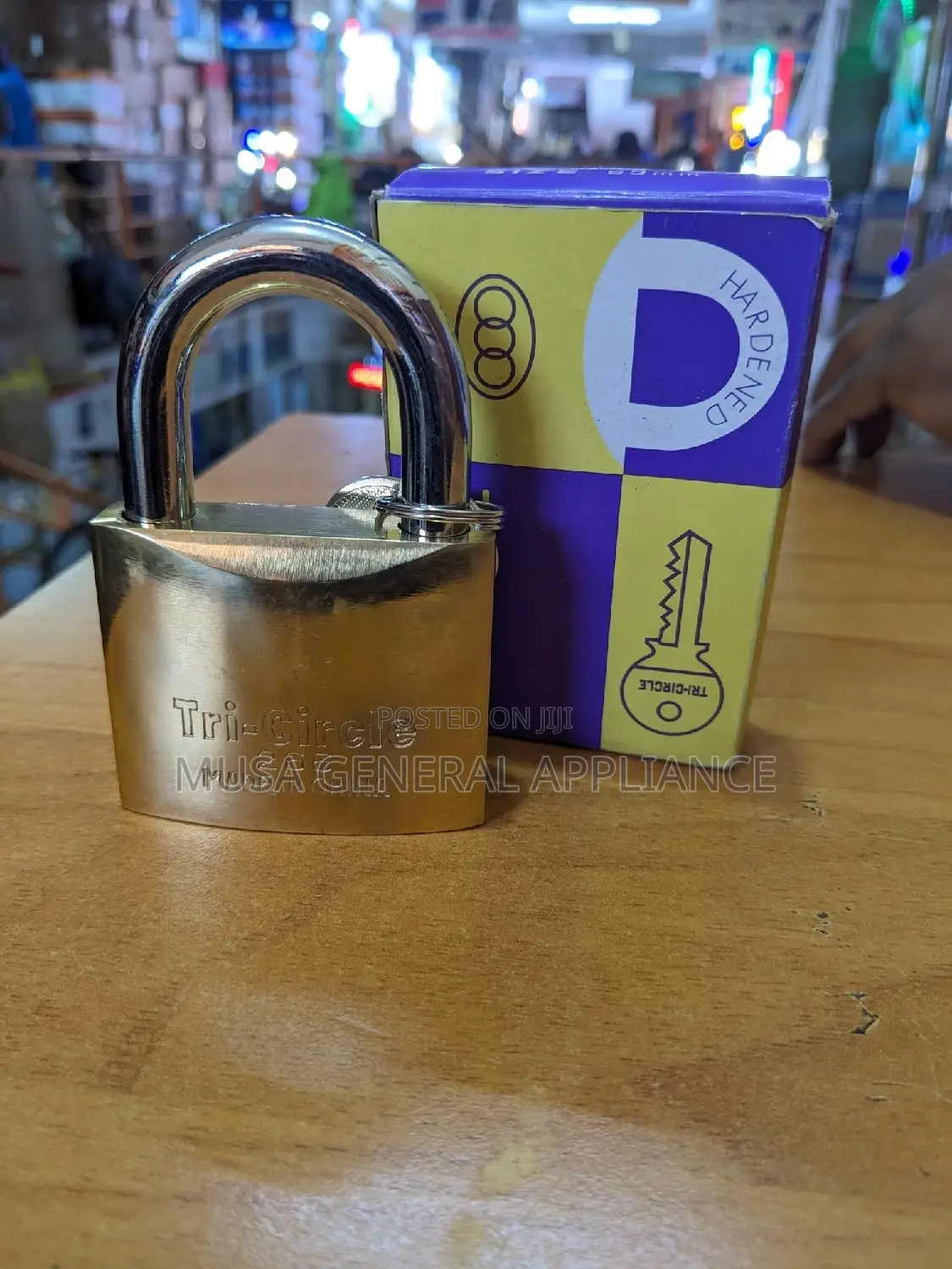 True Circle Padlock Original