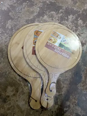 3 Piece Wooden Pizza Plates