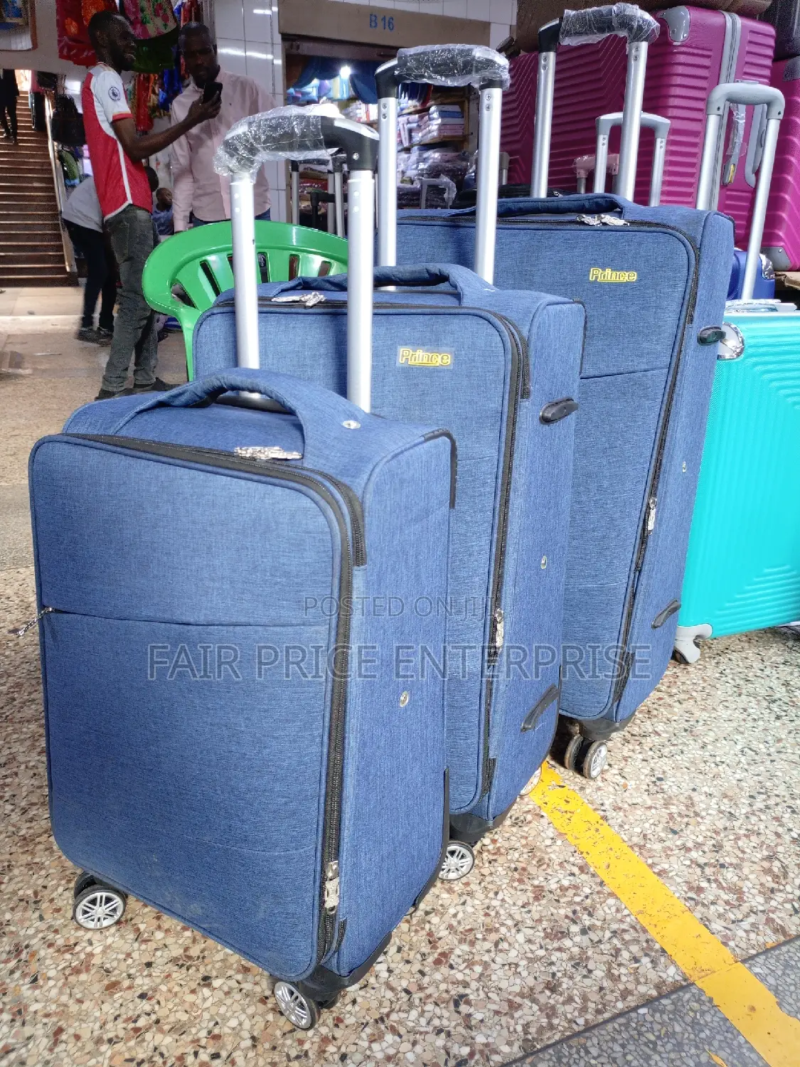 Cloth Suitcases in Full Set