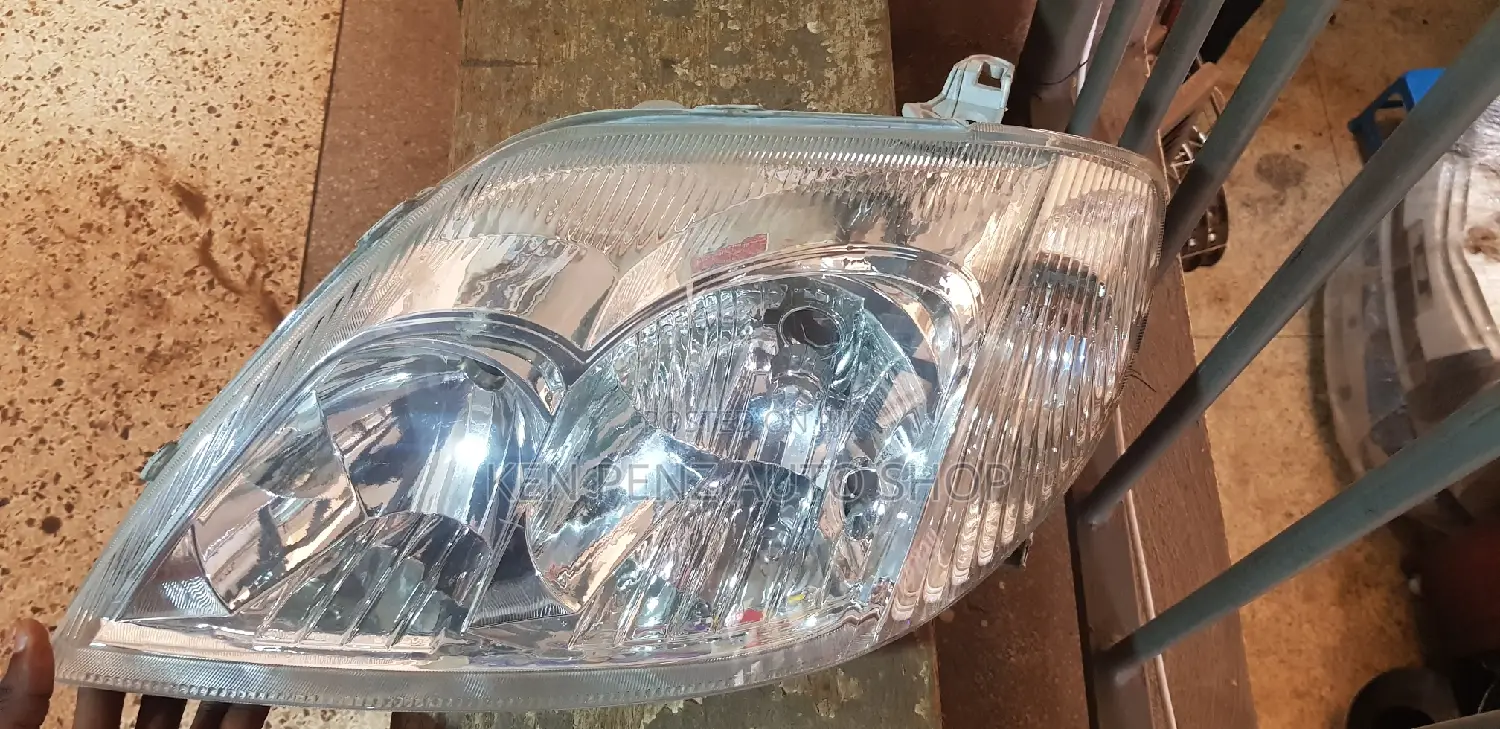 Headlamps for Corolla 210, Runx 2006