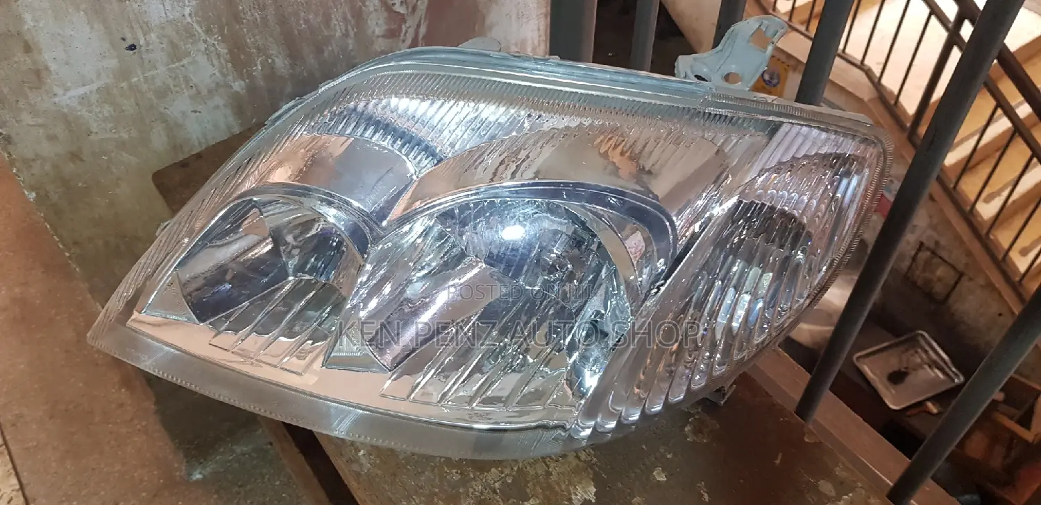 Headlamps for Corolla 210, Runx 2006
