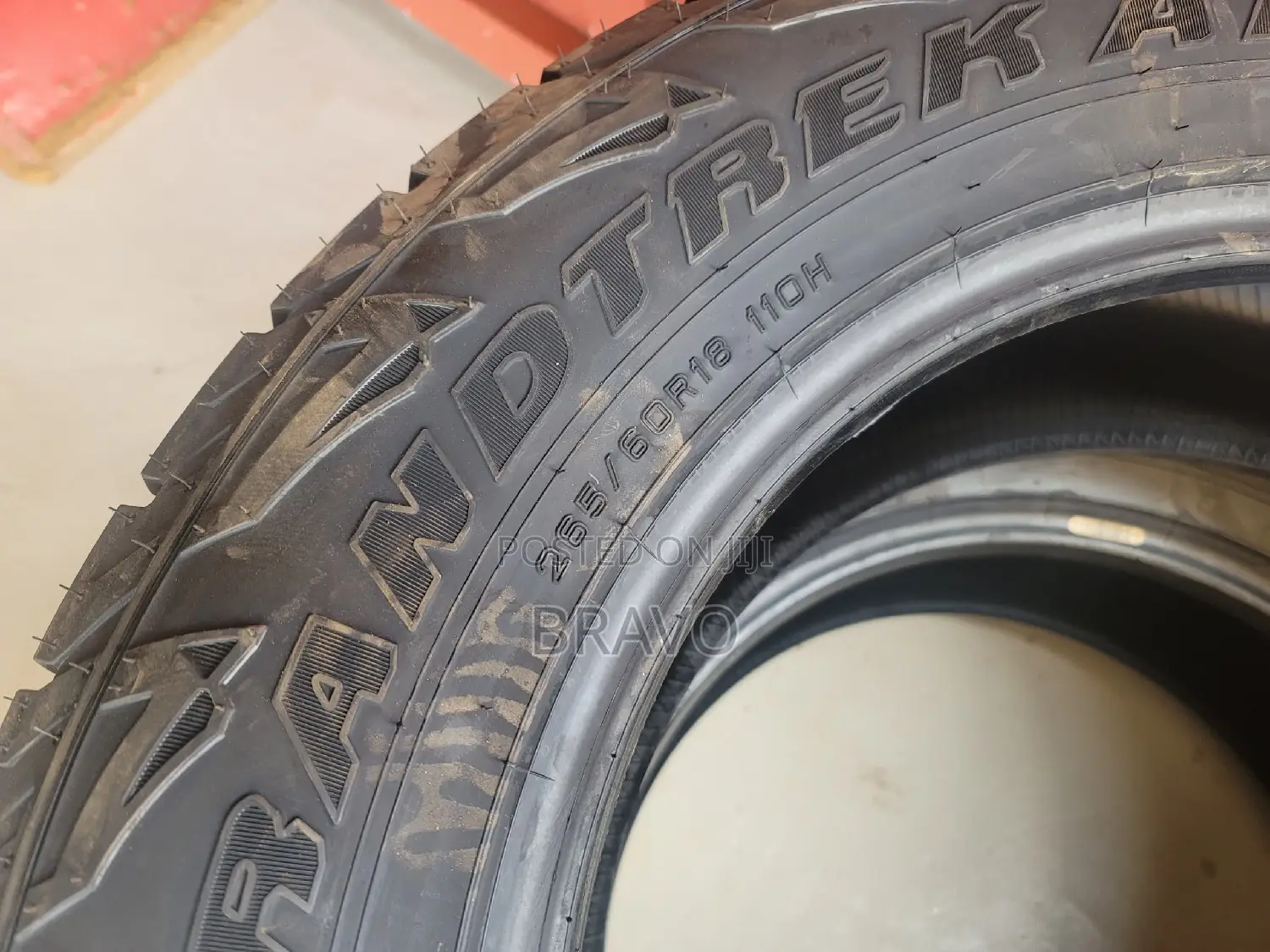 265/60r18 Dunlop Gand Treke.