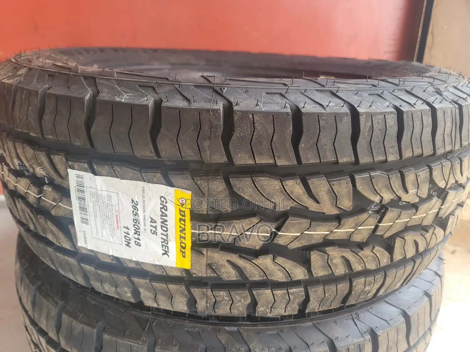 265/60r18 Dunlop Gand Treke.