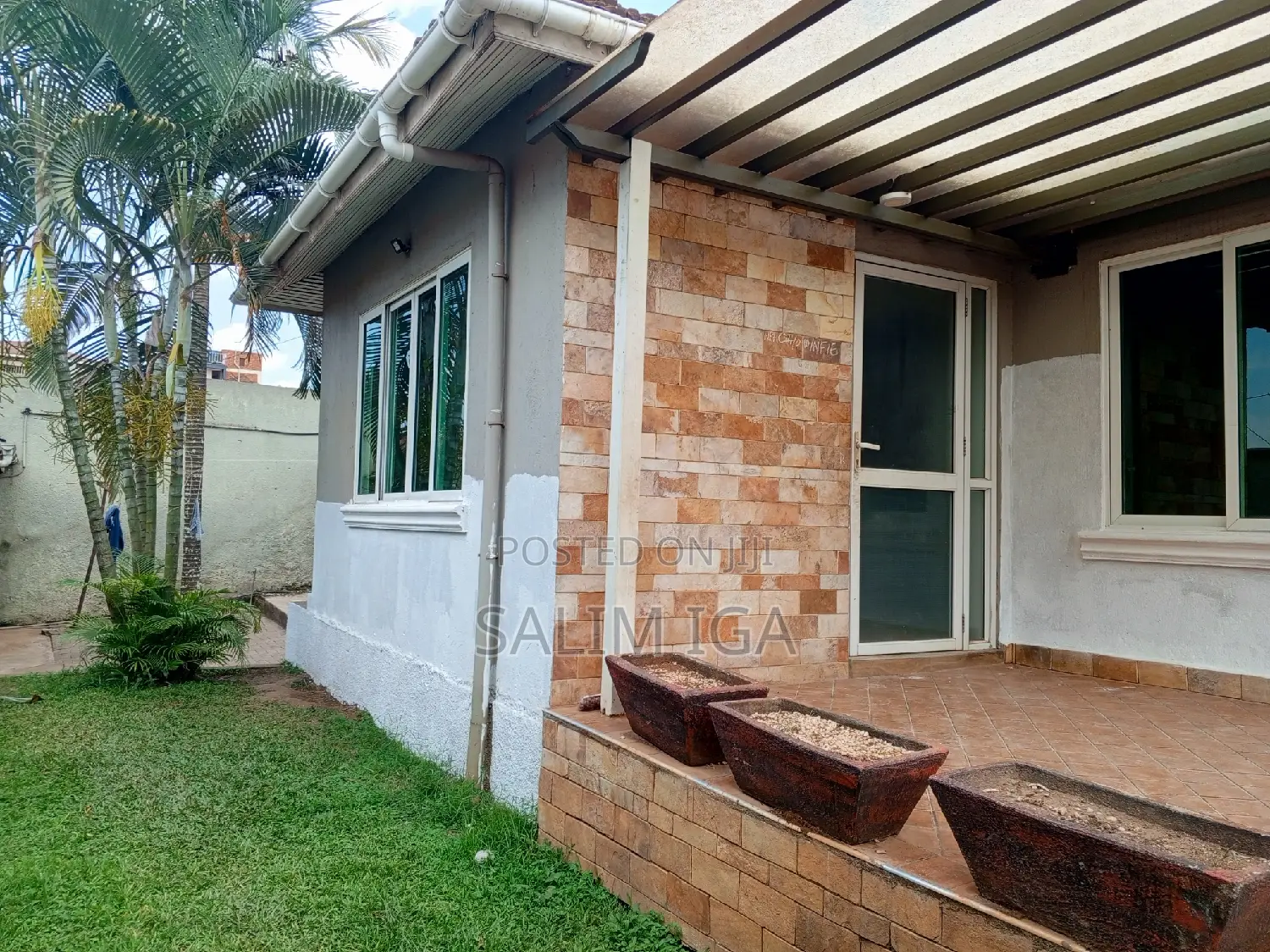 4bdrm Bungalow in Kololo Property, Central Division for rent