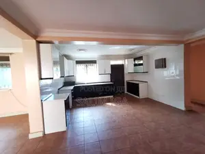 4bdrm Townhouse / Terrace in Kololo Property, Central Division