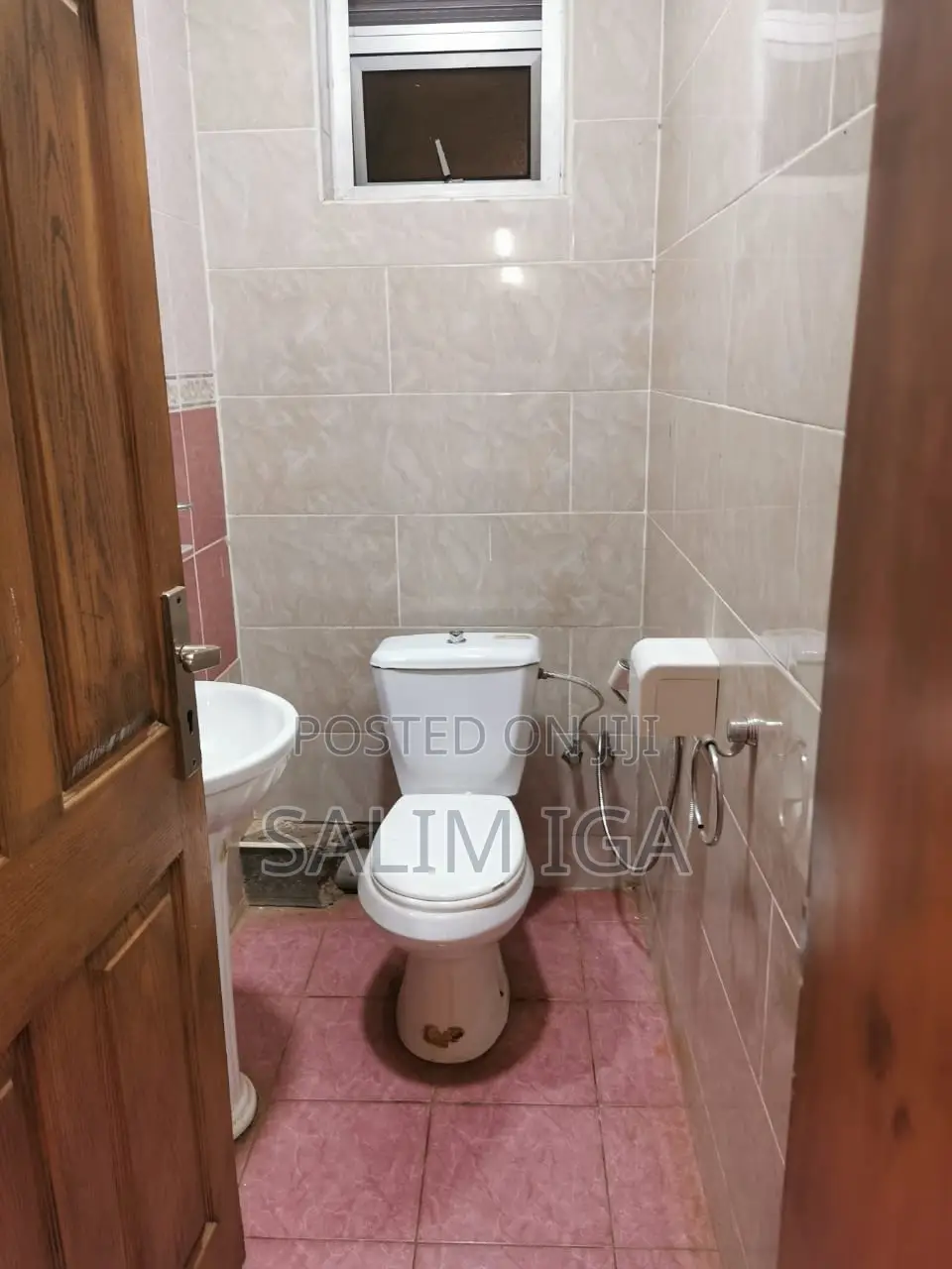 4bdrm Townhouse / Terrace in Kololo Property, Central Division