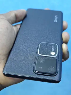 Vivo V30 5G 256 GB Black