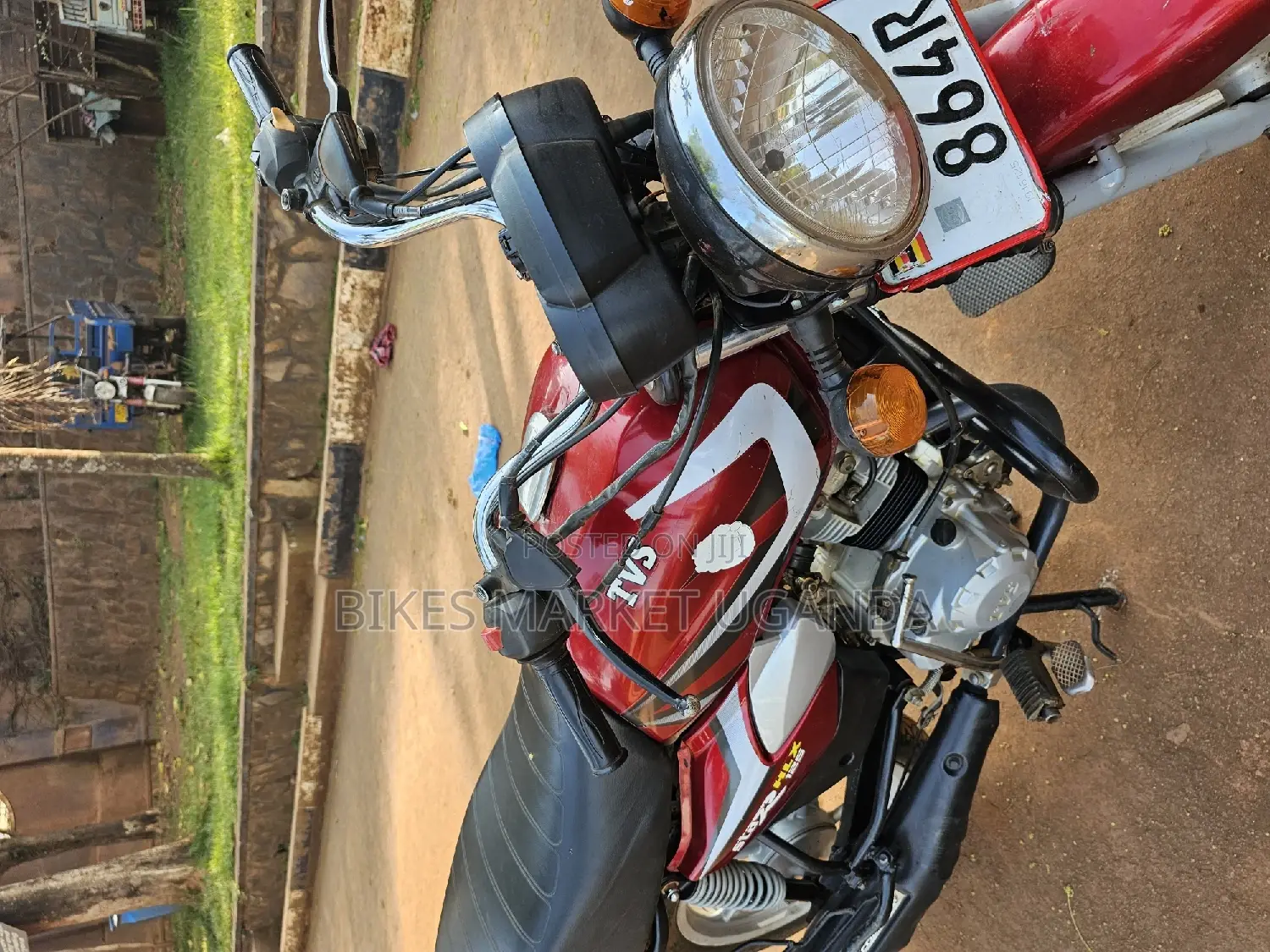 TVS HLX 125 2022 Red