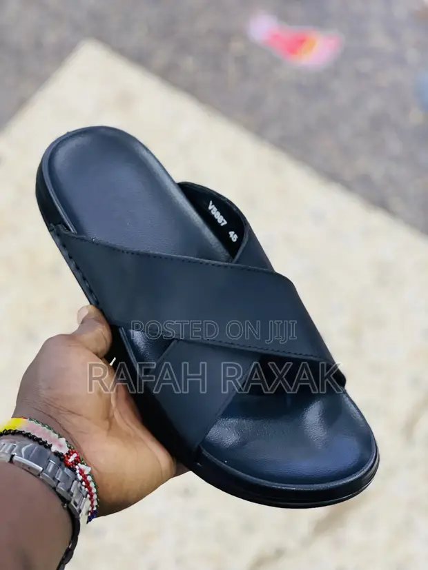 Original Black Ecco Cross Leather Sandals in Central Division