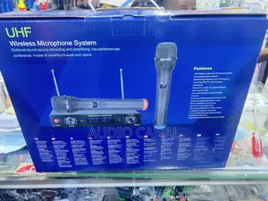 800– LX Shure Professional Wireless Microphone