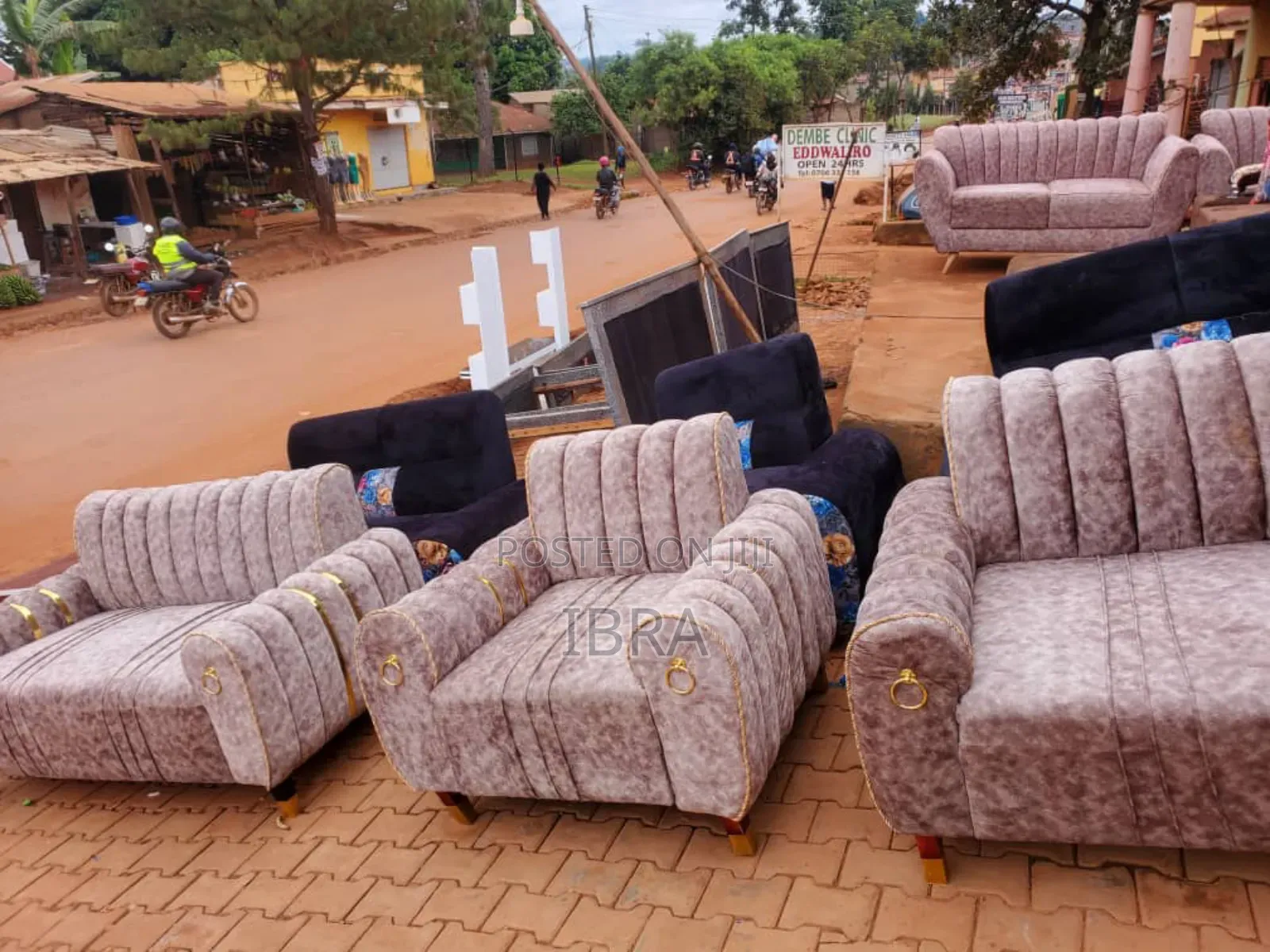 Sofa Set on Market