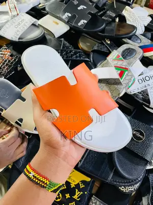 Hermes Sandals. Black-Orange