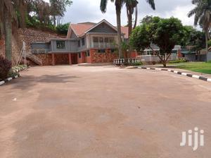 Office Block In Kololo For Rent