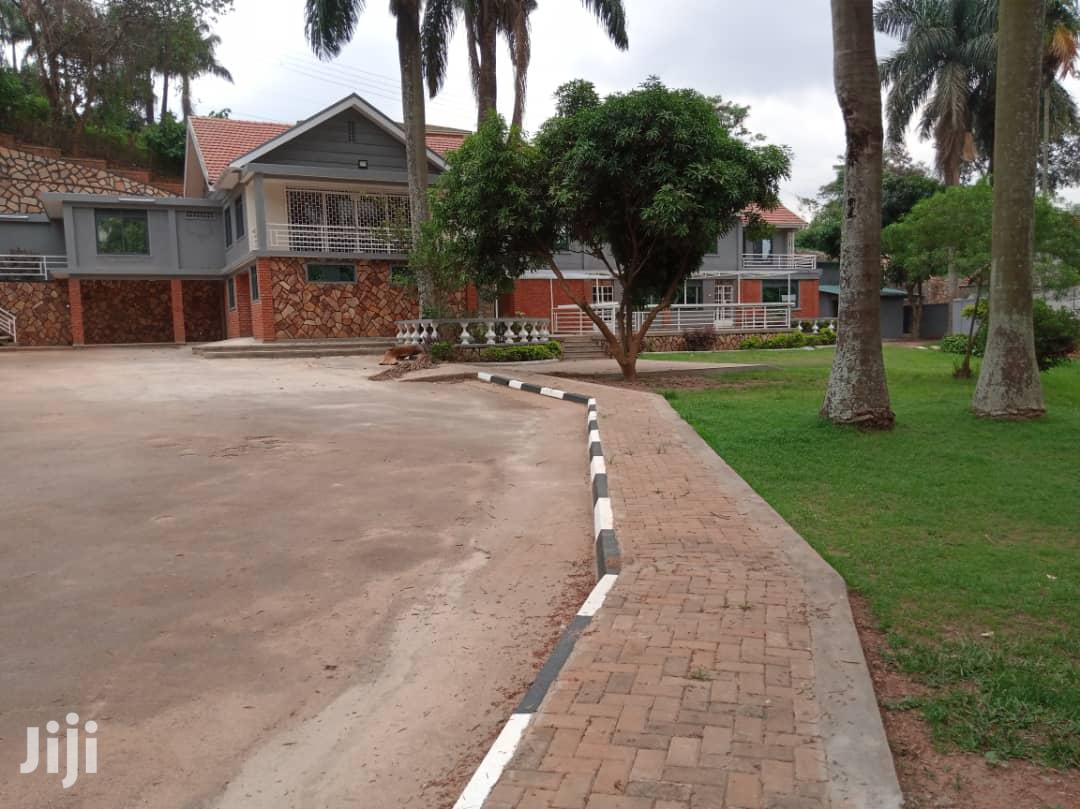 Office Block In Kololo For Rent