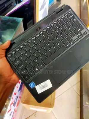 Laptop Acer TravelMate B113 4GB Intel Pentium HDD+SSD 128GB