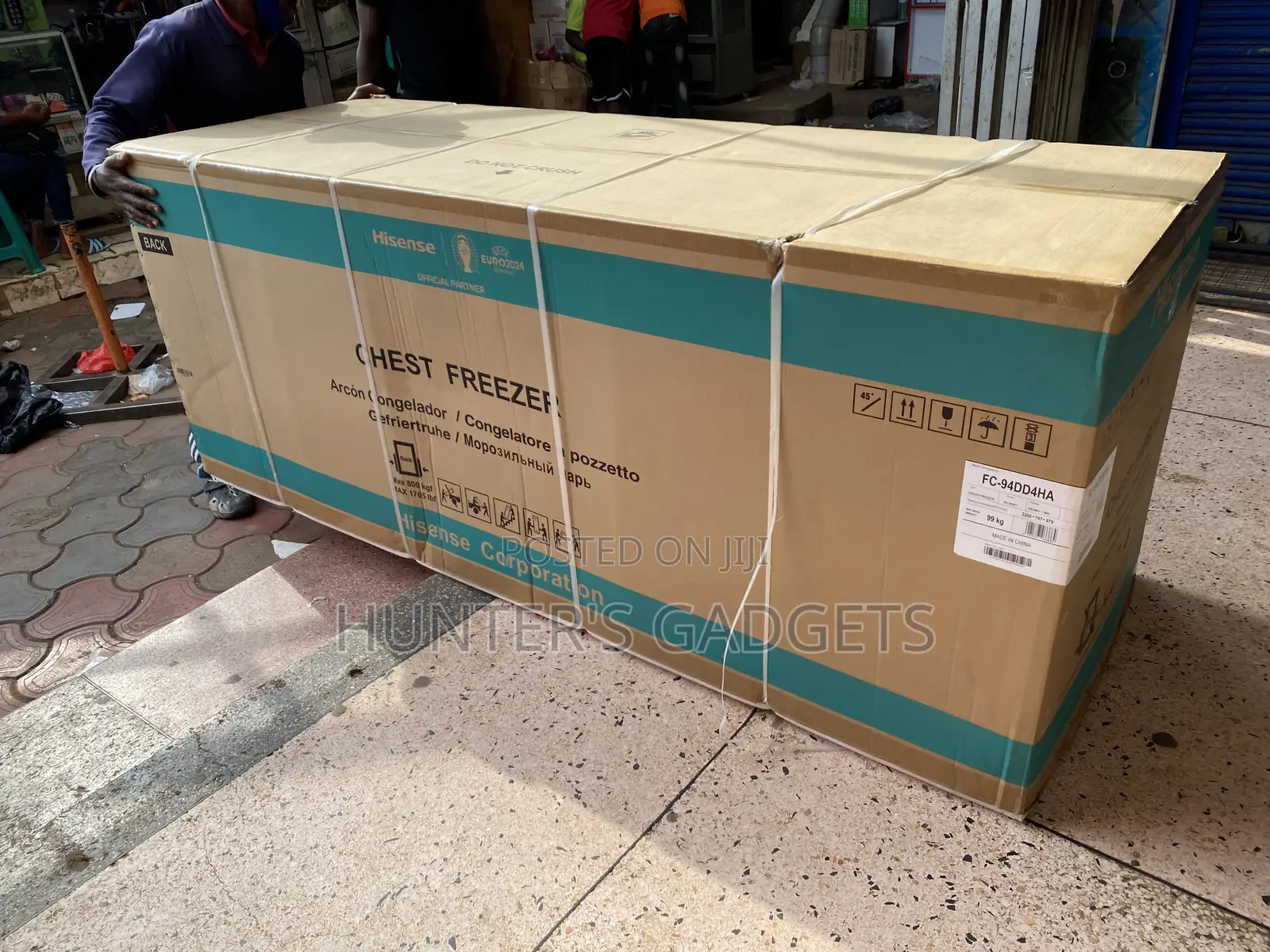 940 Litres Hisense Deep Freezer Brand New Double Door