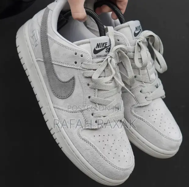 Nike Dunk Sb Reigning Champ Original Grey Suede Nike SB Dunk Low