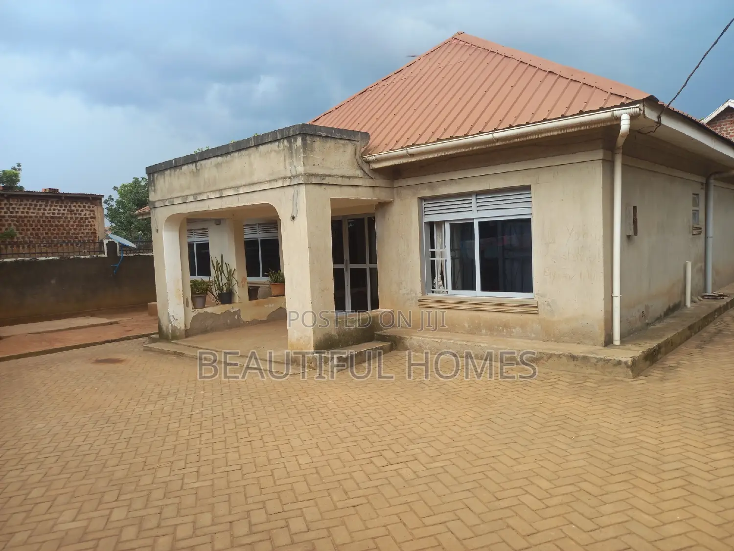 Furnished 4bdrm House in Mbalwa, Kira for sale