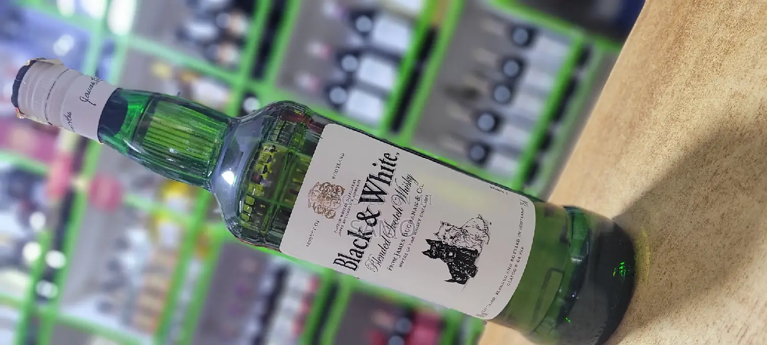Black and White Blended Scotch