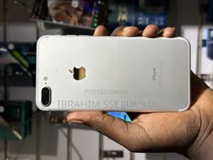 Apple iPhone 7 Plus 32 GB Silver