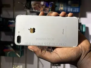 Apple iPhone 7 Plus 32 GB Silver