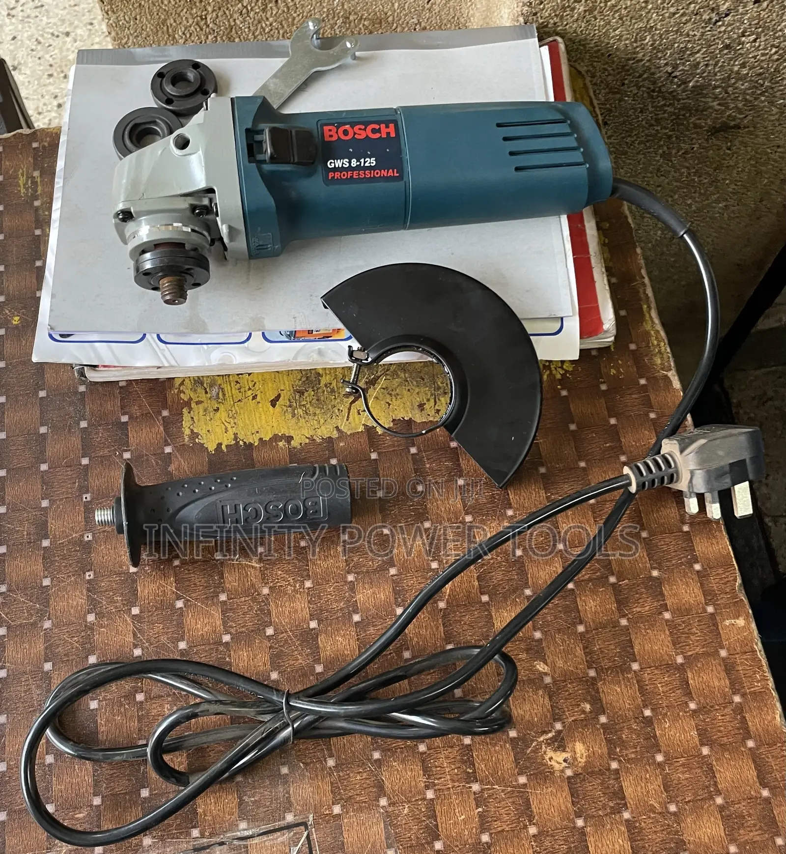 Grinder(Bosch)