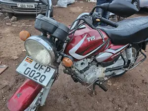 TVS HLX 125 2023 Red