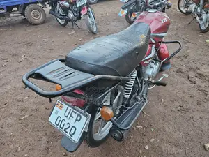 TVS HLX 125 2023 Red