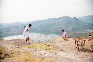 Visit Twin Lakes in Bunyaruguru Western Uganda