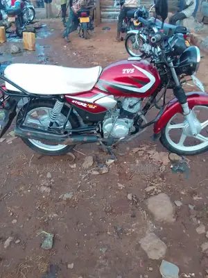 TVS HLX 125 2023 Red