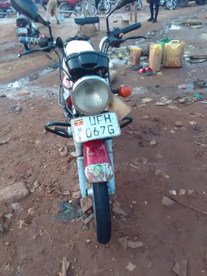 TVS HLX 125 2023 Red