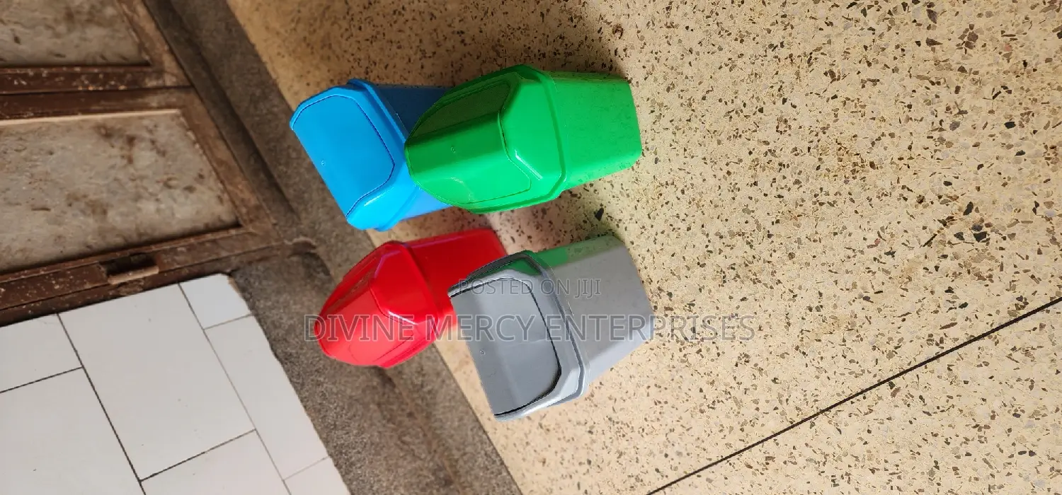 Swing Dustbin
