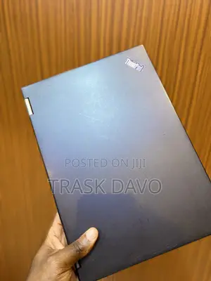 Laptop Lenovo ThinkPad X380 Yoga 8GB Intel Core I5 SSD 256GB