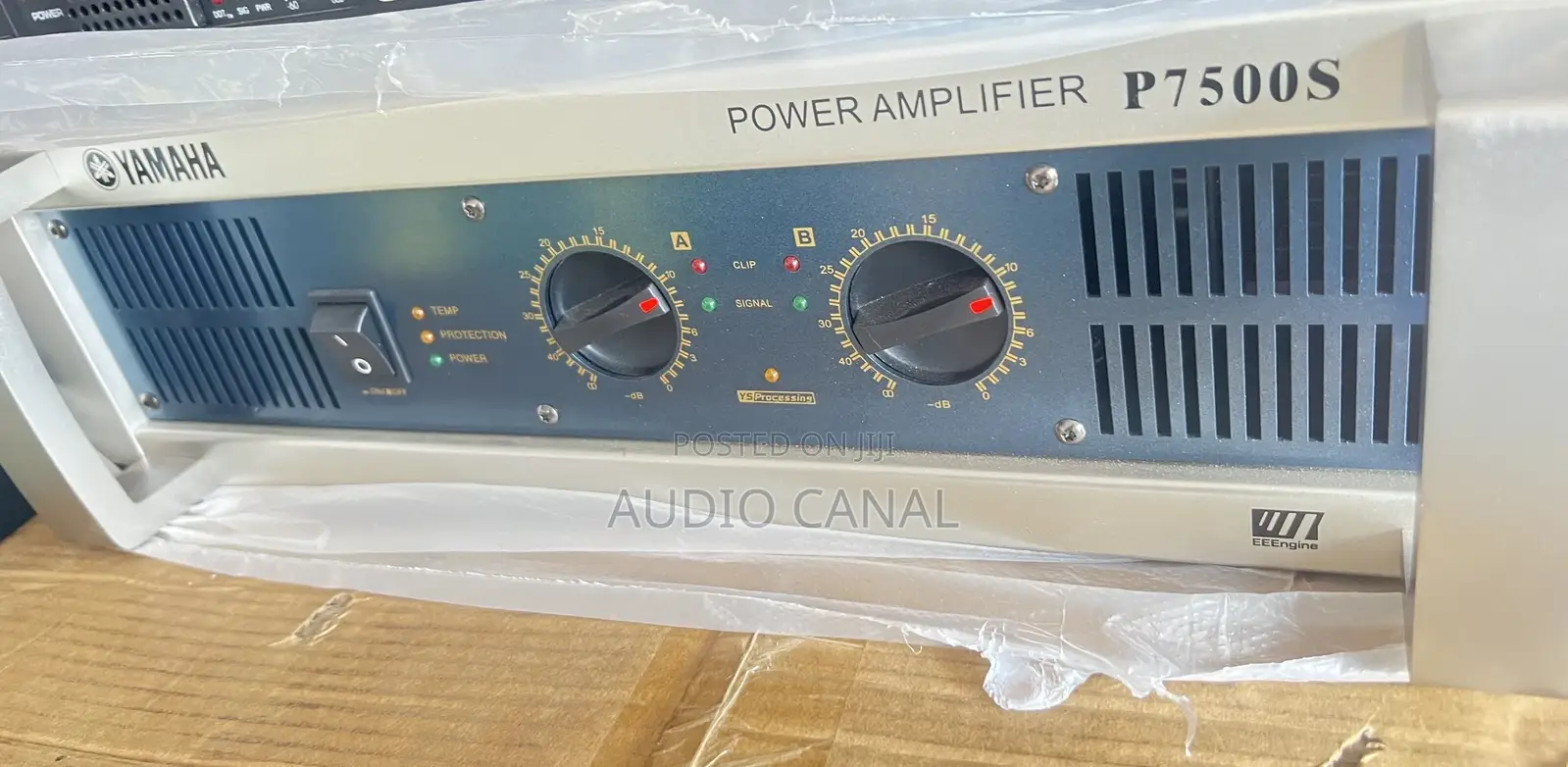 Professional Yamaha Power Amp
