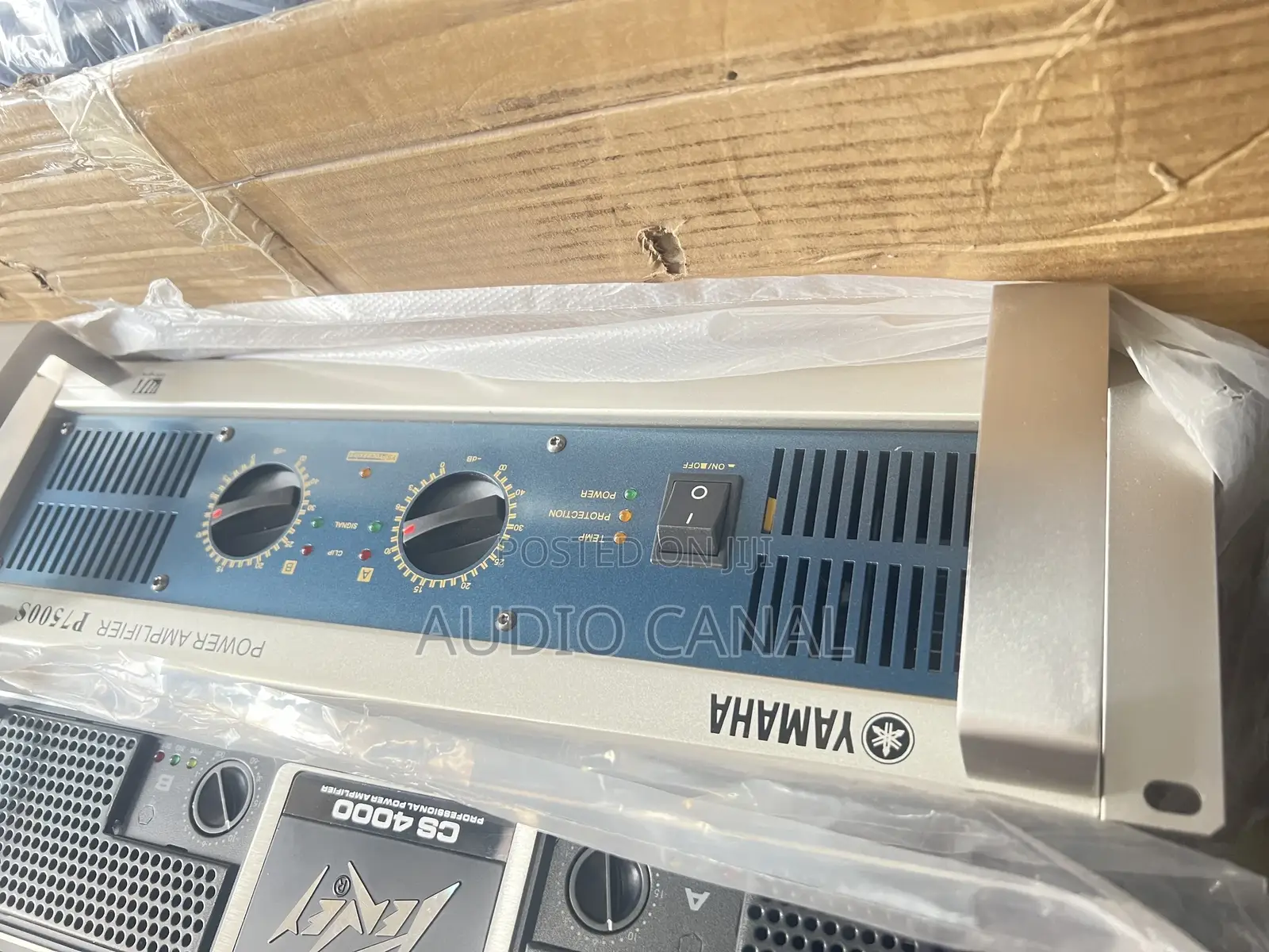 Professional Yamaha Power Amp