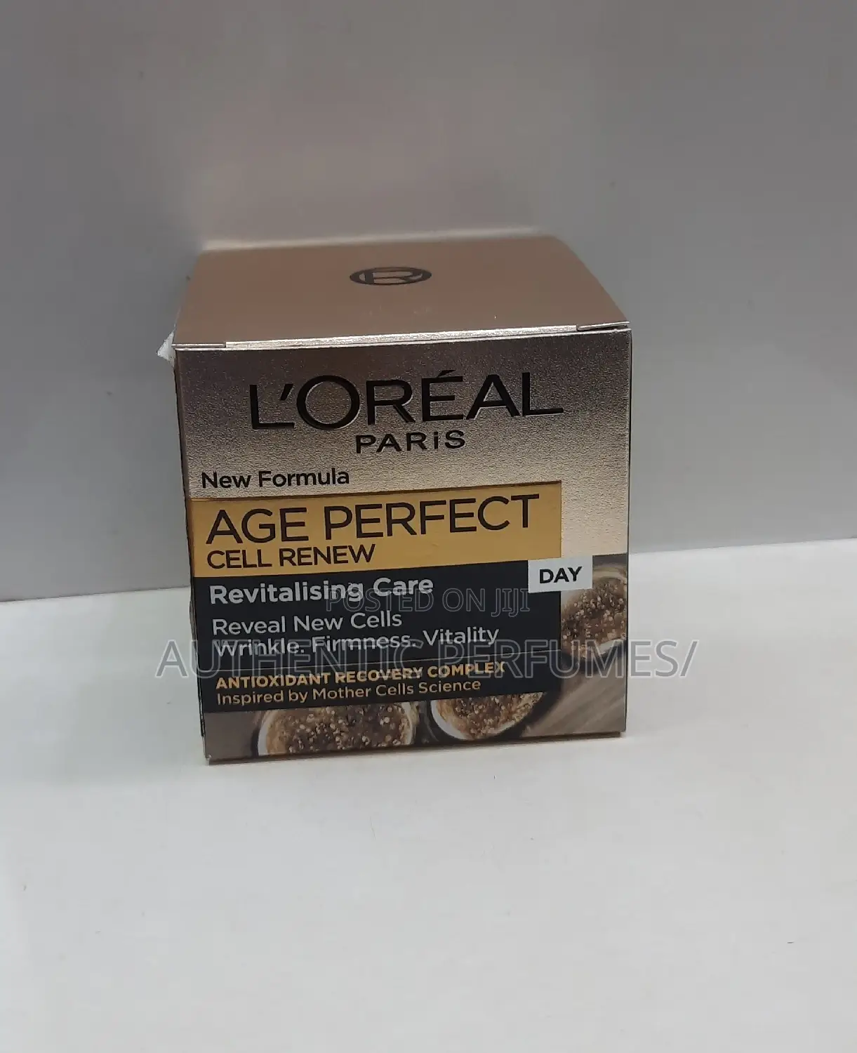 Age Perfect Cell Renew Revitalising Day Cream