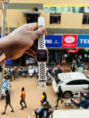 Apple Watch SE 4mm