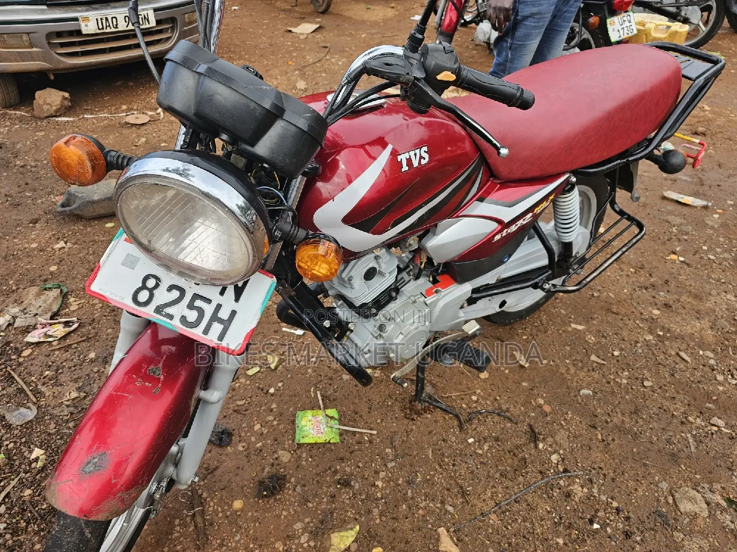TVS HLX 125 2023 Red