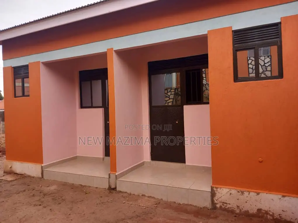 1bdrm House in Nsambya Town, Division A for rent