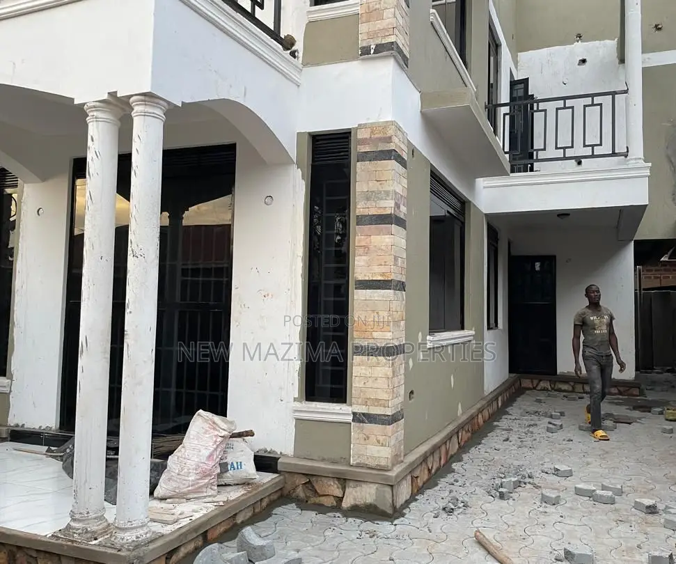 Mini Flat in Busabaala Heights, Division A for sale