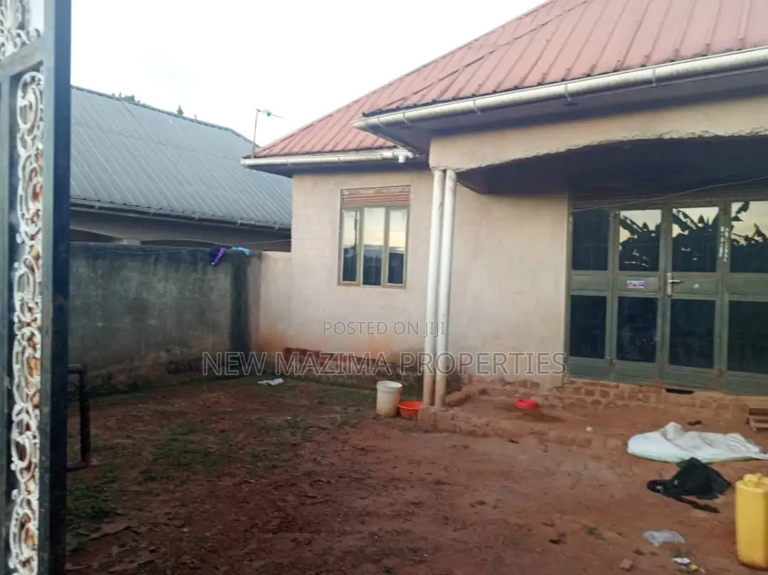 3bdrm House in Nansana Bujjuko Town, Division A for sale