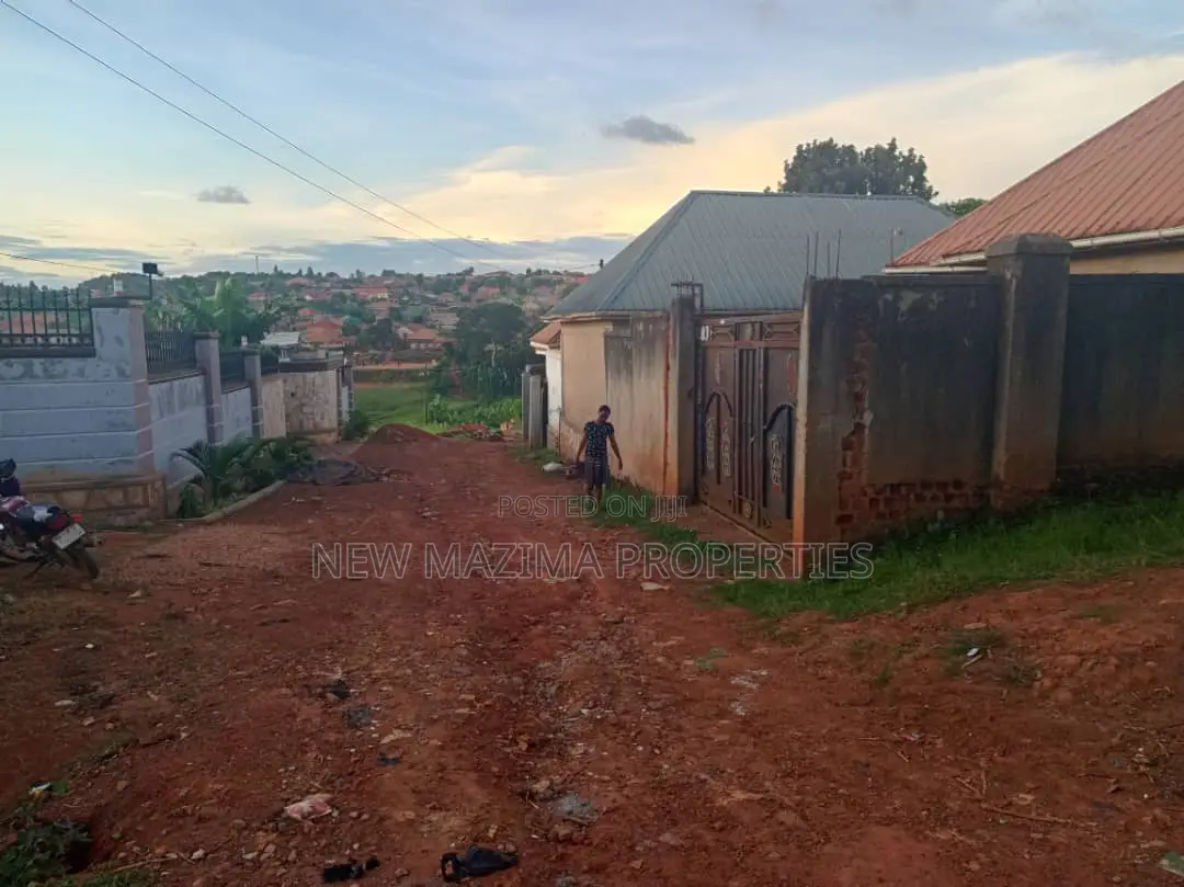 3bdrm House in Nansana Bujjuko Town, Division A for sale