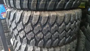 33x12.50r15 M/T
