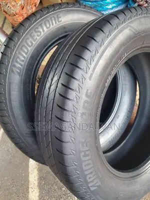 225/65r17 Bridgestone Foreign Used