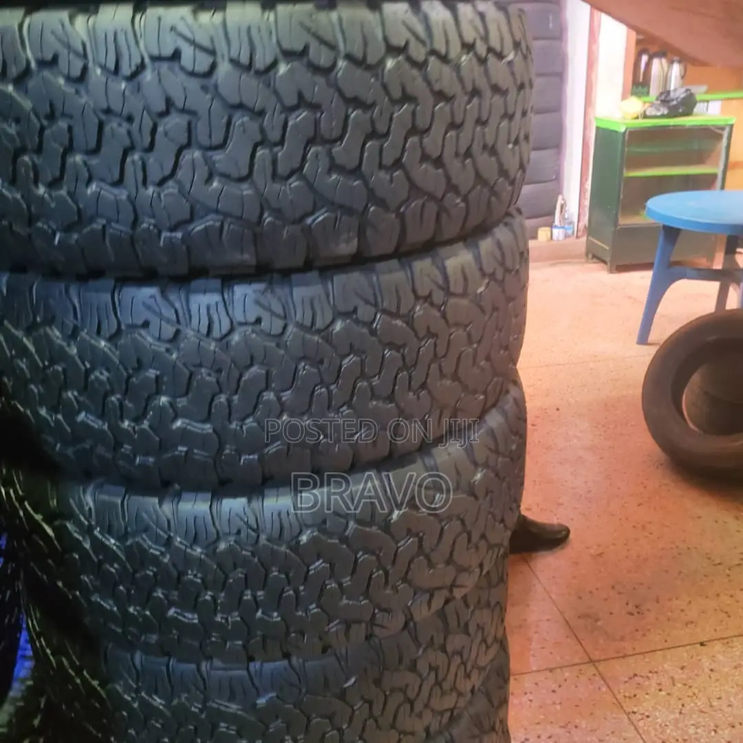 285/70r17 Bf Goodrich for Hard Top
