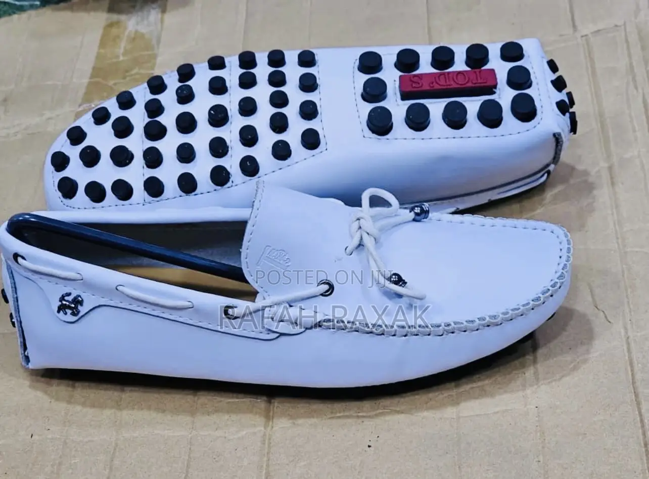 Original Men’S White Tod’S Moccasins