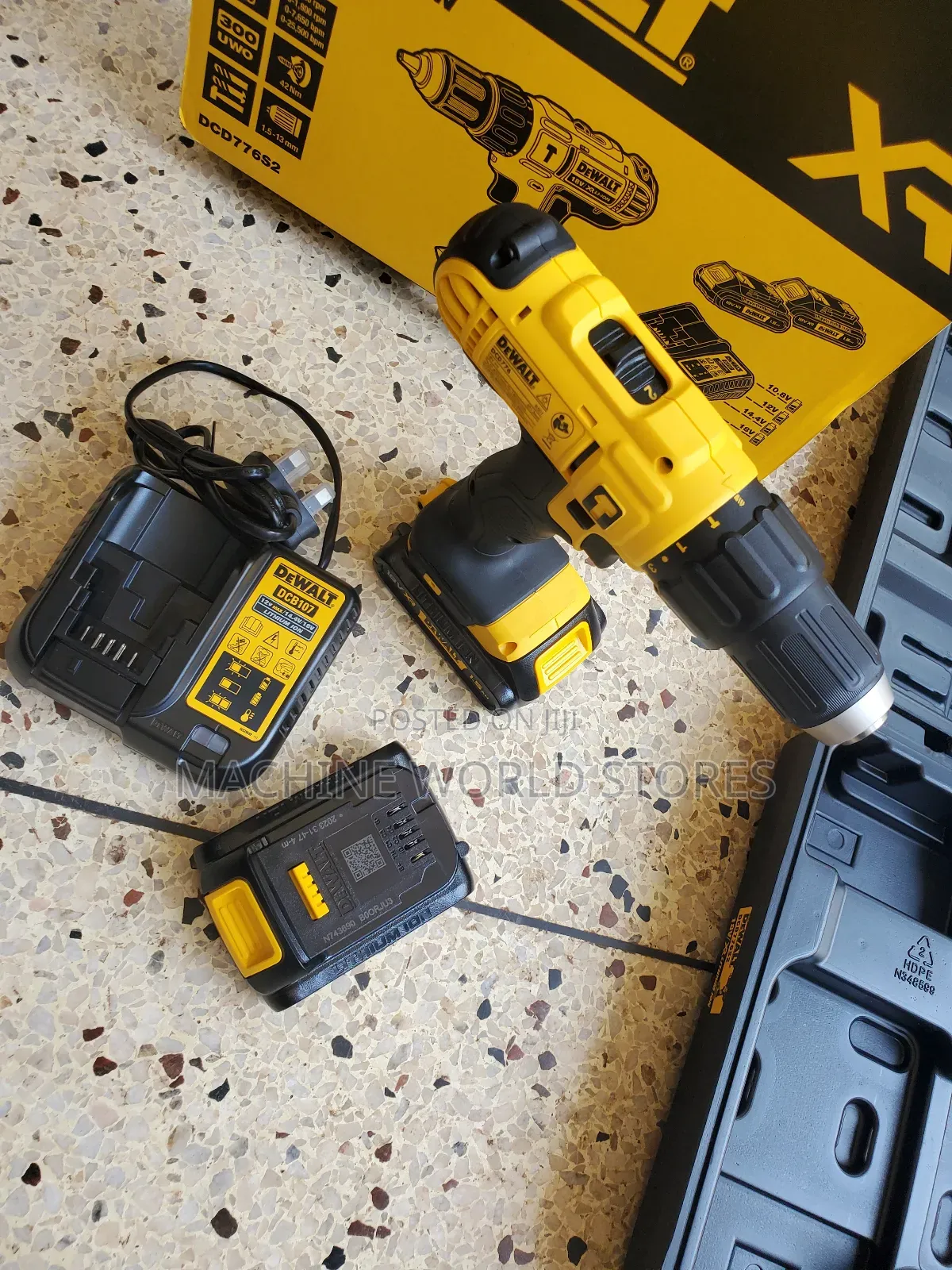 Dewalt Rechargeable Drill 18V (Original)